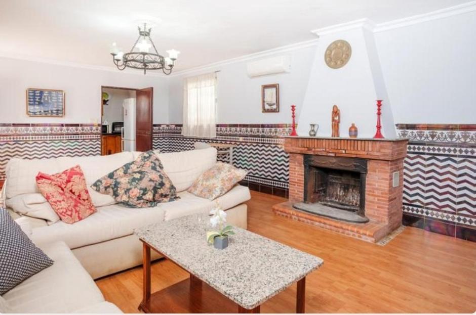 Alcalá de Guadaira Casita Rural De Invitados מראה חיצוני תמונה