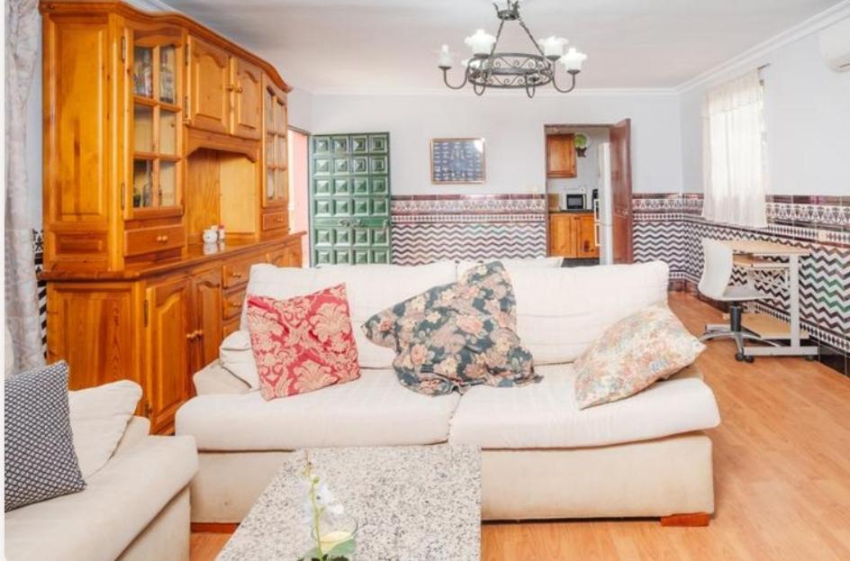 Alcalá de Guadaira Casita Rural De Invitados מראה חיצוני תמונה